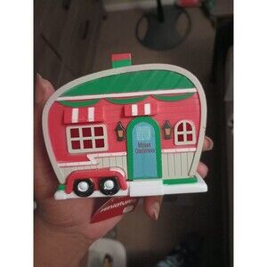 NWT Miniature Light Up Retro Camper Christmas Decor Battery Operated